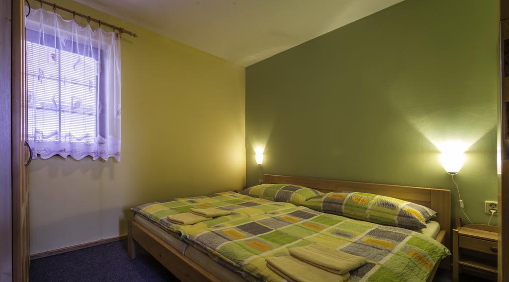 Ada Apartments Липтовски-Трновец Номер фото