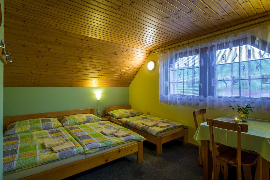 Ada Apartments Липтовски-Трновец Номер фото