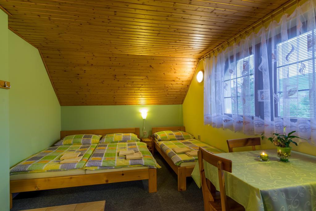 Ada Apartments Липтовски-Трновец Номер фото
