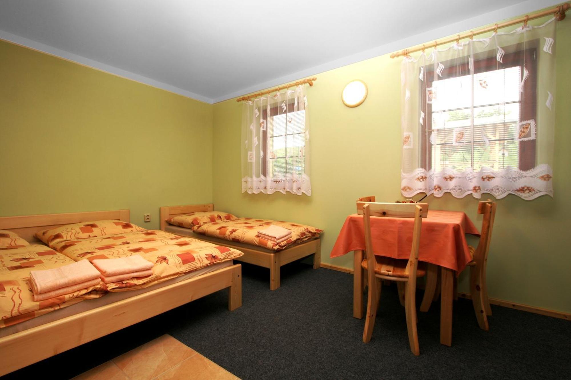 Ada Apartments Липтовски-Трновец Экстерьер фото
