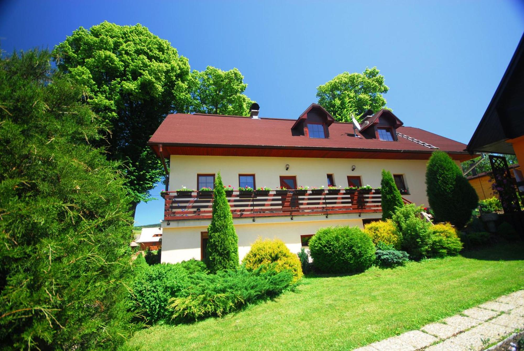 Ada Apartments Липтовски-Трновец Экстерьер фото